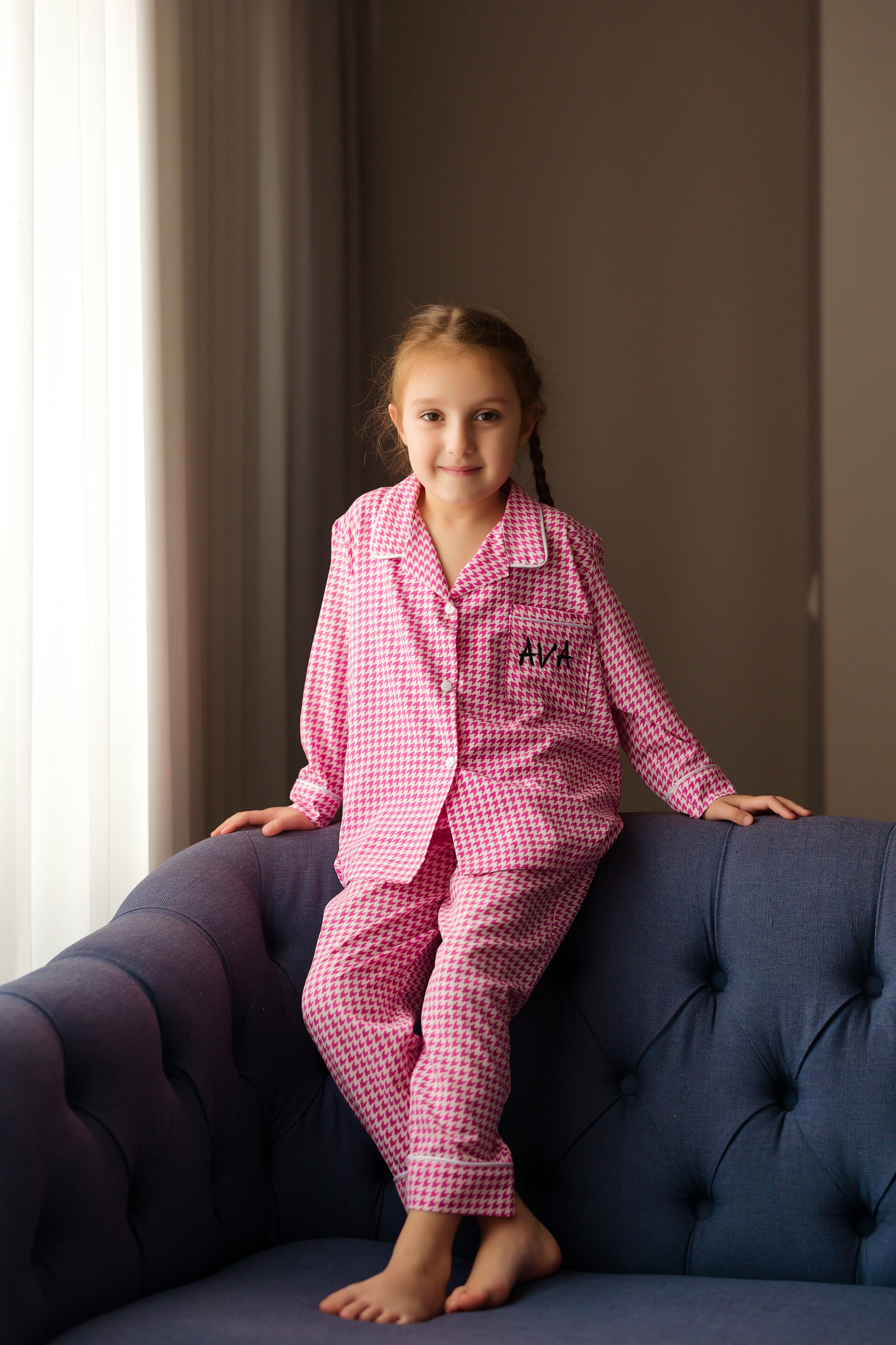Pijama roz pentru fete - personalizabilă